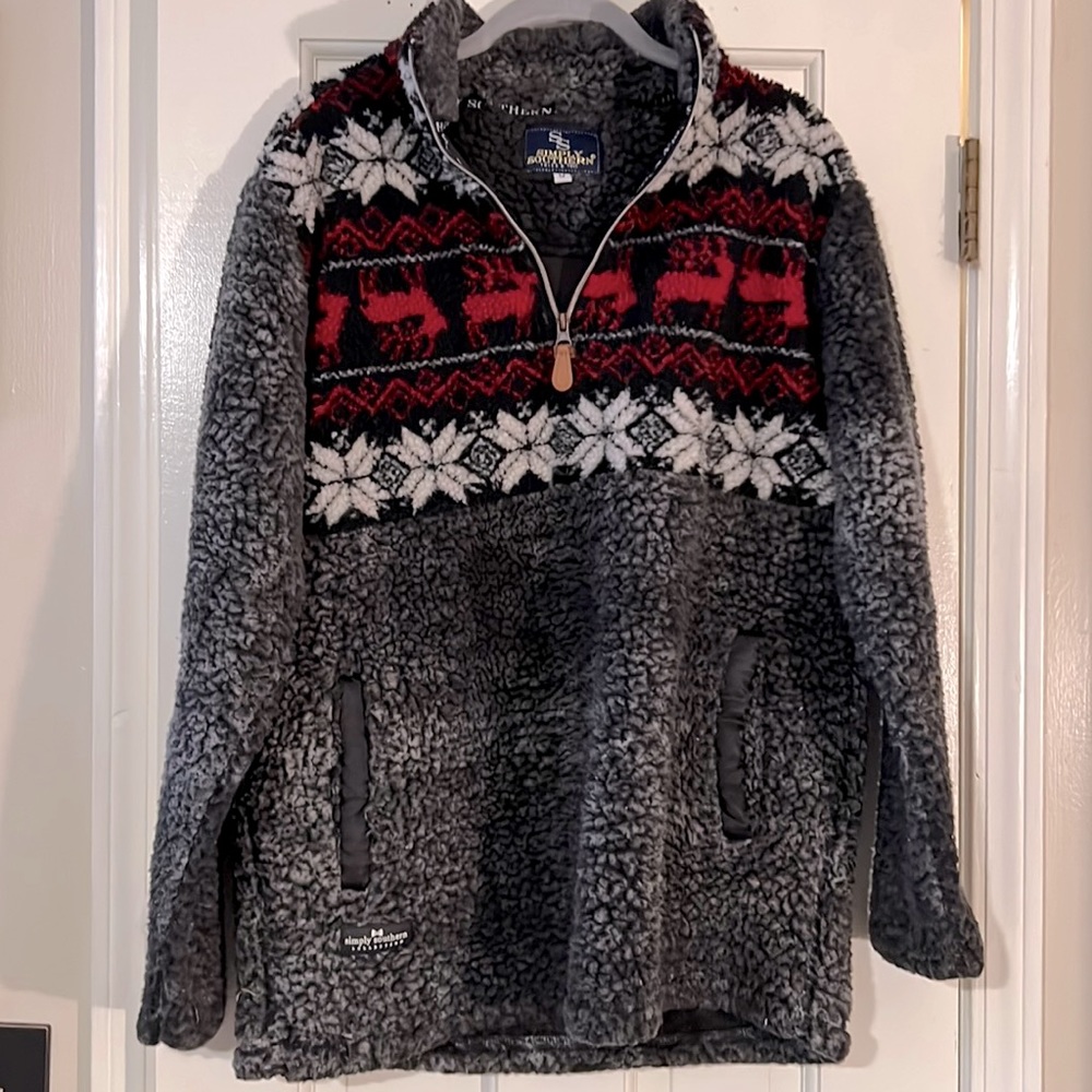 GUC Simply Southern pull over